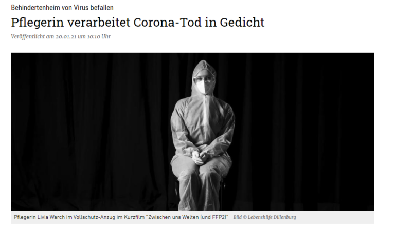 Pflegerin im Schutzanzug mit FFP2-Maske, Porträt zur Corona-Trauer und Poesie.